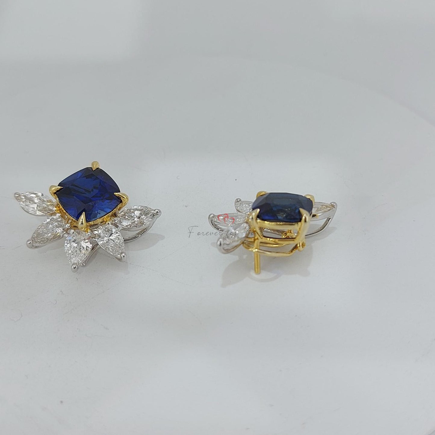 Saphir-Diamant-Ohrringe, 14K Gold Blaue Saphir-Ohrringe, Laborgewachsene Diamant-Saphir-Tropfen-Ohrstecker, September-Geburtsstein-Ohrringe Moissanite engagement ring in Gold or Platinum — custom handcrafted by Forever For Love