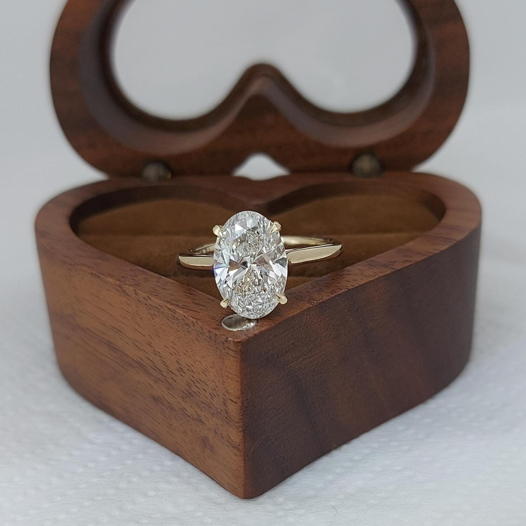 Lab Diamond Oval Engagement Ring: 1ct D VVS2 Solitaire, 14k White Gold