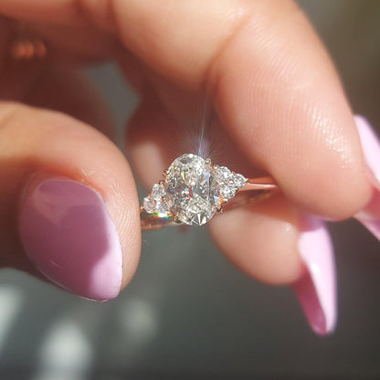 1.5 Ct Oval Diamond Engagement Ring