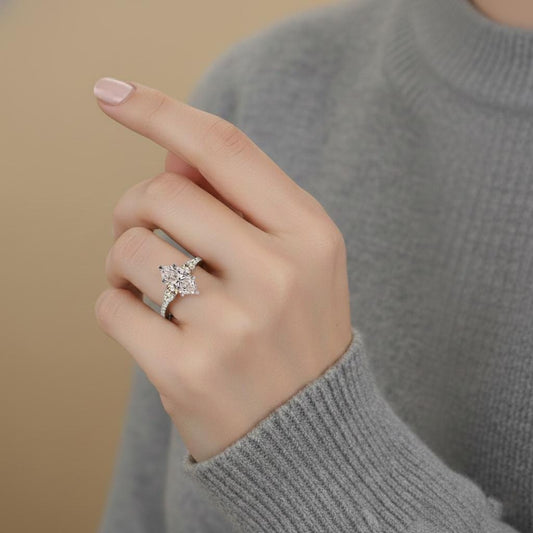 1 Ct IGI Certified Pear Lab Diamond Ring