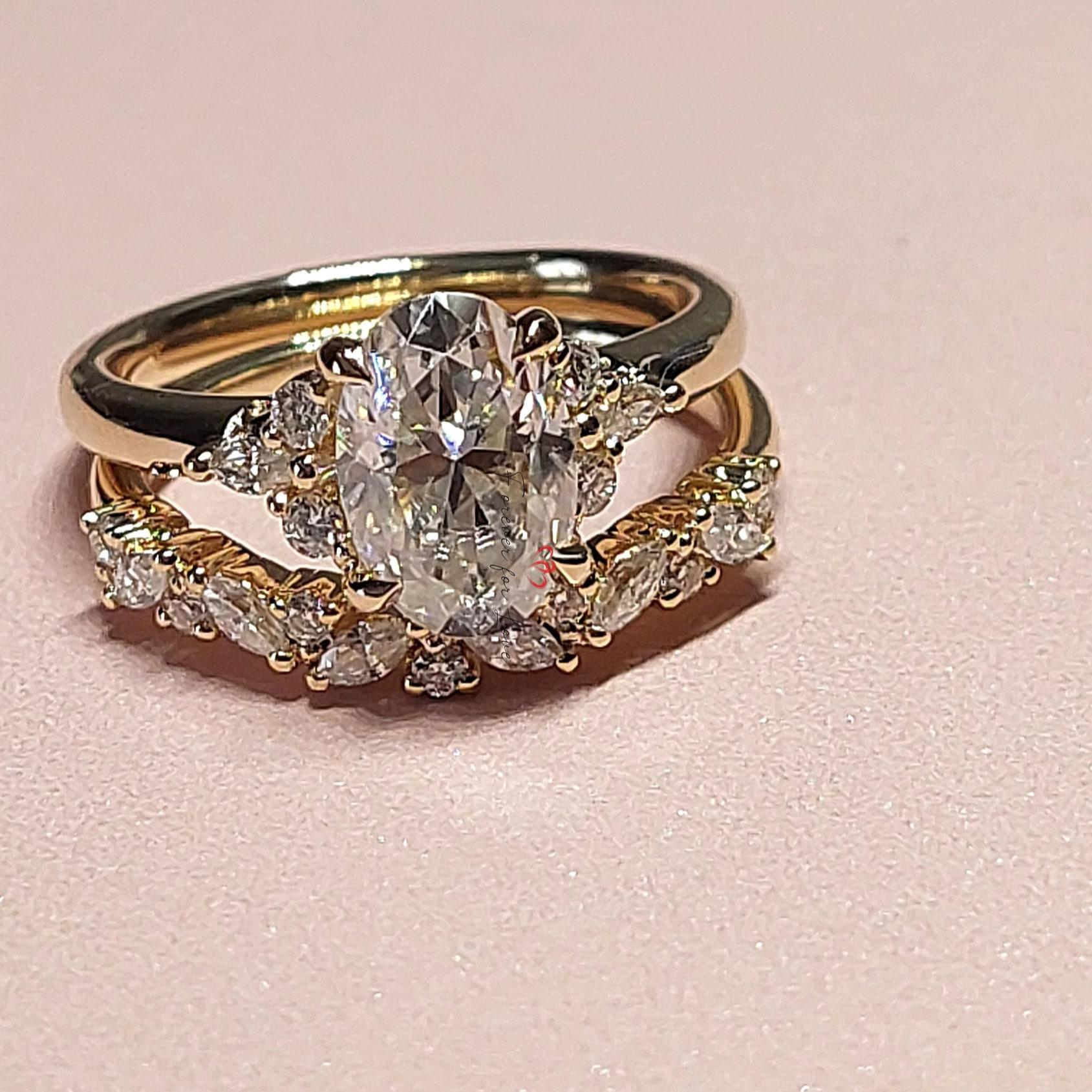 1.5 Ct IGI Certified Oval Lab Diamond Engagement Ring
