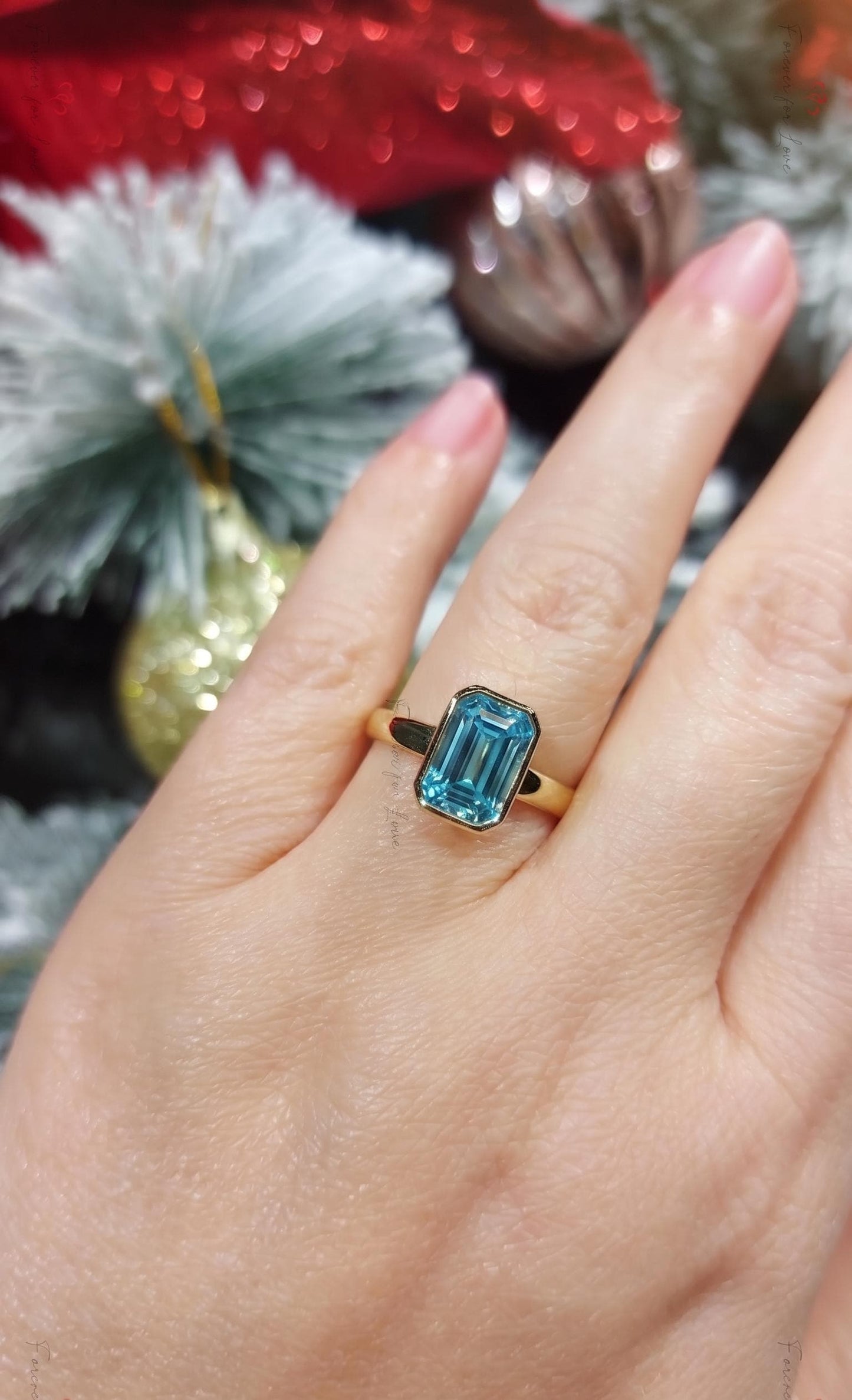 Bague de Fiançailles en Émeraude et Aigue-marine de 3 carats Emerald cut 1Ct Aigue-marine naturelle engagement ring in Gold or Platinum — custom handcrafted by Forever For Love