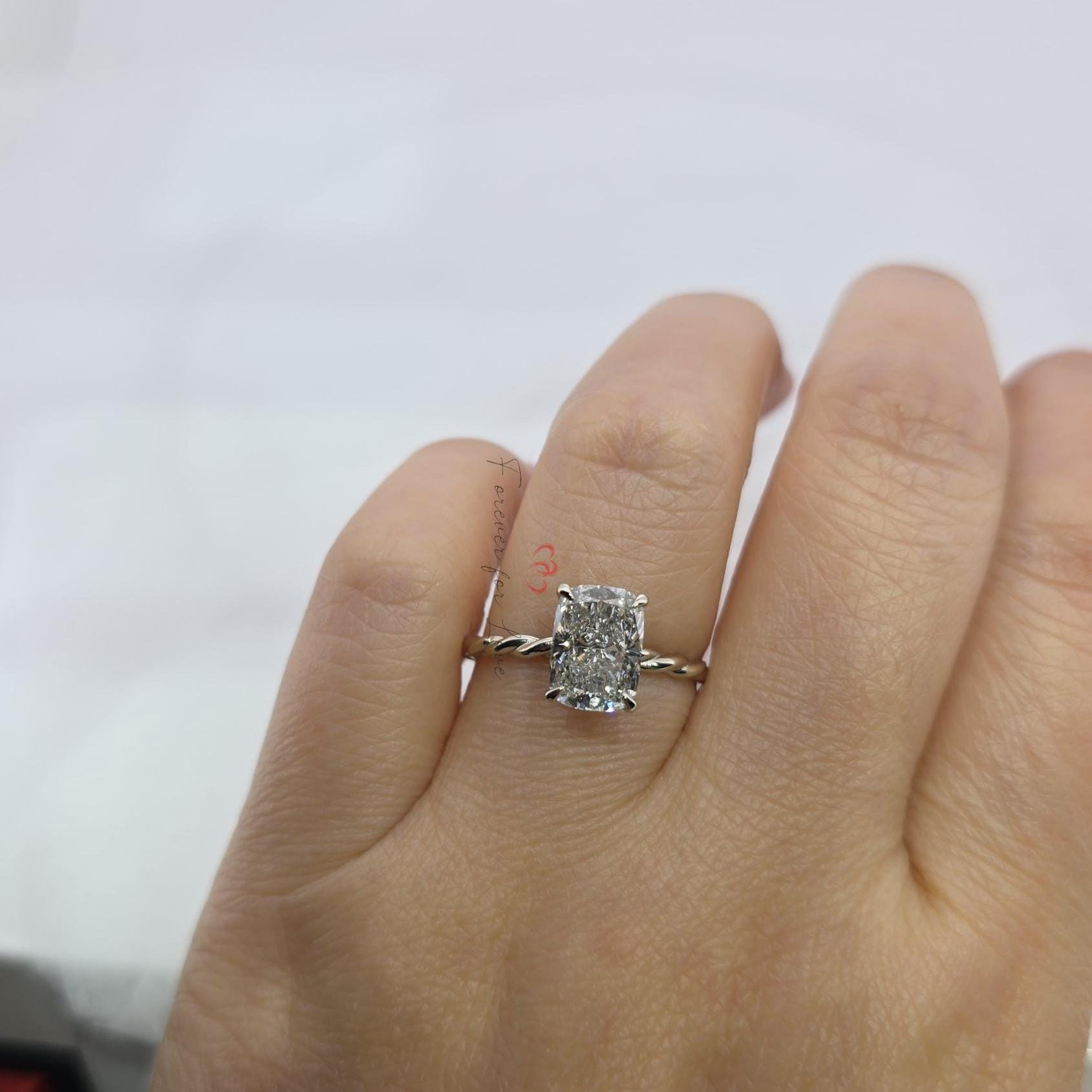 2.5 Ct IGI Certified Cushion Lab Diamond Engagement Ring