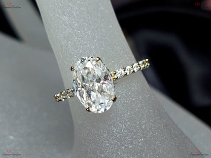 2.5 Ct Oval Moissanite Engagement Ring