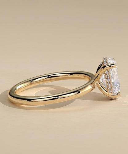 5 Ct Oval Diamond, Moissanite Halo Engagement Ring