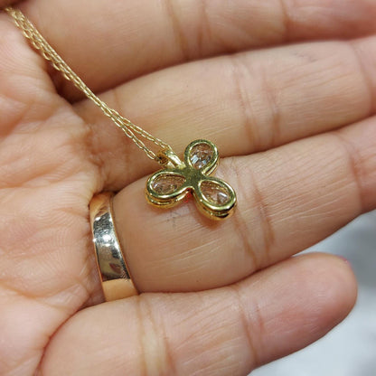 Birnen-Diamant-Kleeblatt-Halskette, 14 Karat Gelbgold, zierlicher minimalistischer Herzanhänger, echte Diamant-Damenhalskette, besonderes Geschenk für sie.