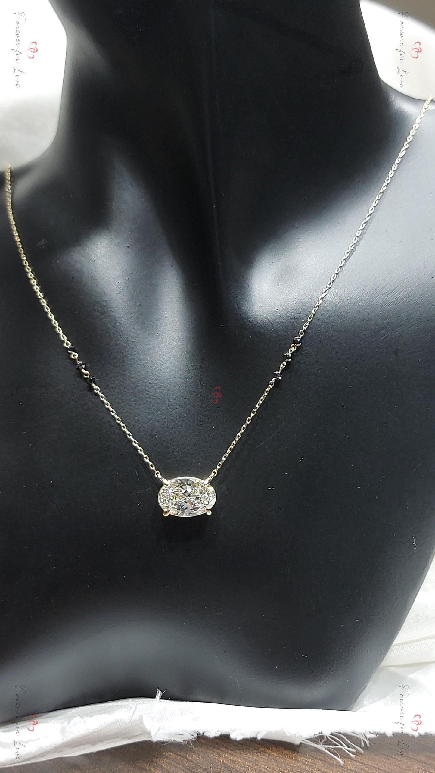 18 Karat Gelbgold Laborgezüchteter 4-Krappen-Diamant 3 Karat Schwarze Diamanten Mangalsutra Halskette IGI-zertifiziert Moissanite engagement ring in Gold or Platinum — custom handcrafted by Forever For Love