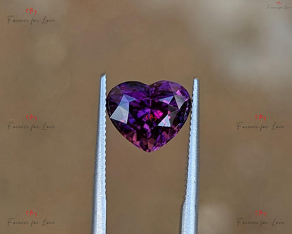 Saphir violet en forme de cœur de 3,17 carats, pierre précieuse naturelle non chauffée et non traitée du Sri Lanka, saphir bicolore violet et bleu