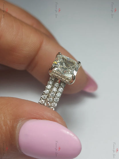 2 Ct IGI Certified Cushion Lab Diamond Engagement Ring