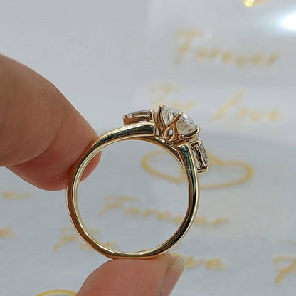 2.8 Ct IGI Certified E/VVS2 Oval Cut Wedding Set with Pear Open Band, Bridal Set, Diamond bridal anniversary Set, Perfect Gift for Her.