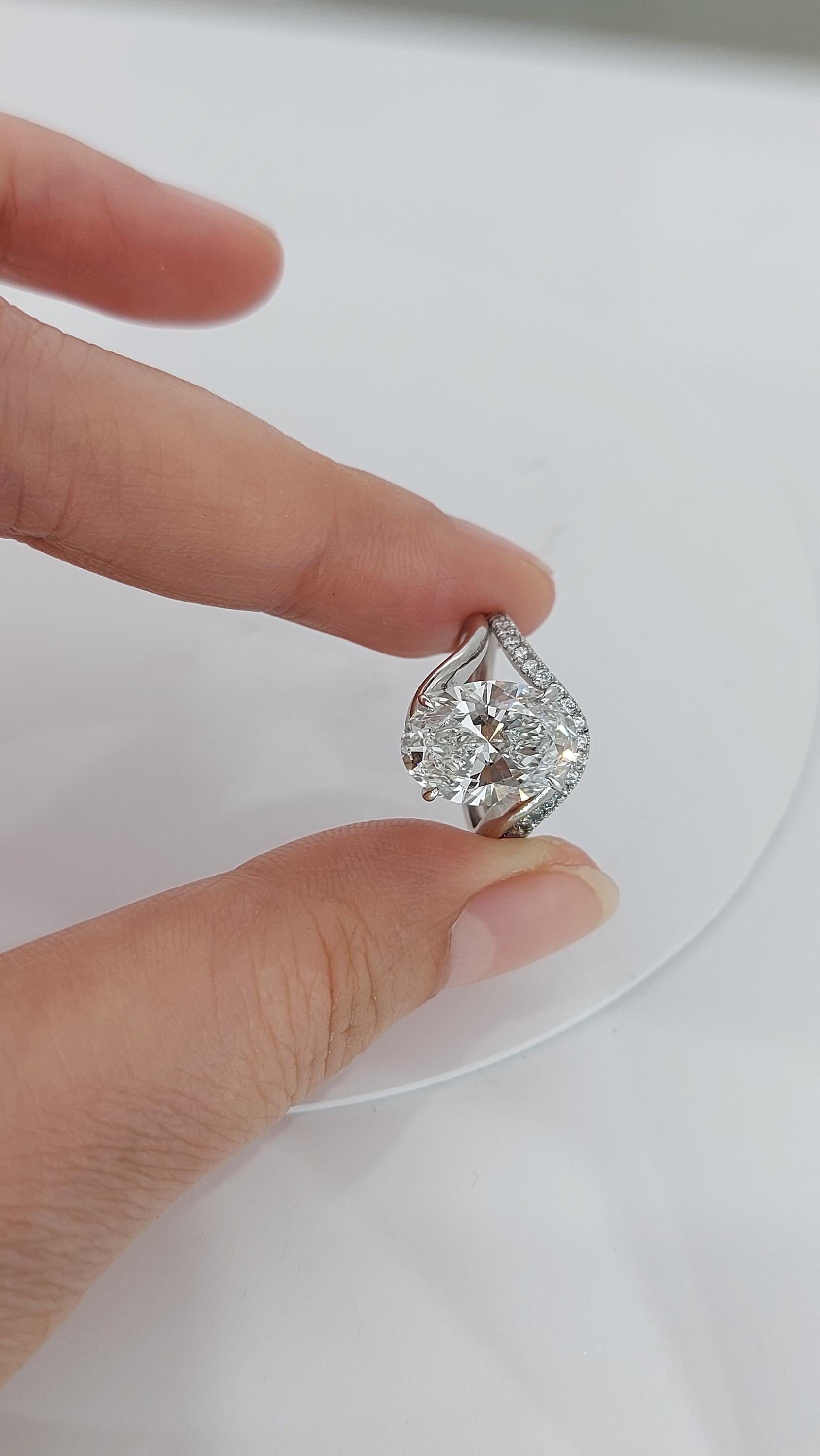 4.5 Ct Oval Lab Diamond Eternity Band