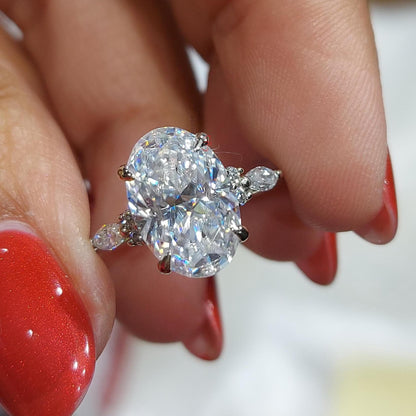 Oval Diamond, Moissanite Engagement Ring