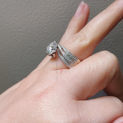 4 Ct Round Diamond, Moissanite Engagement Ring