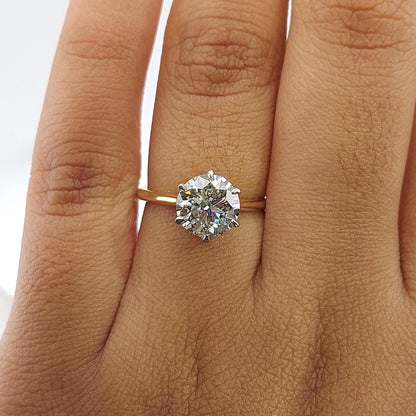 1.5 Ct IGI Certified Round Diamond Engagement Ring