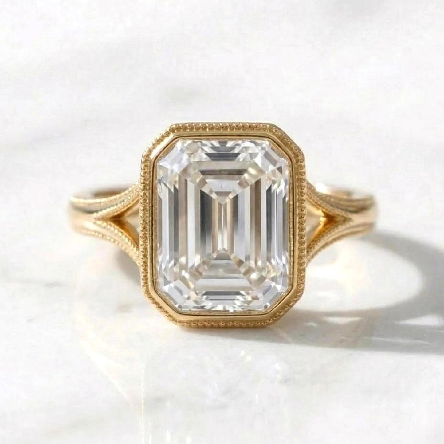 3 Karat IGI zertifizierter Smaragd-Diamant, Smaragd-Verlobungsring Emerald cut Moissanite engagement ring in 935 Argentium Silber — custom handcrafted by Forever For Love