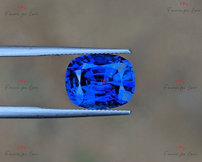 Natürlicher Royalblauer Saphir 4,1 Karat, kissenförmiger loser Edelstein, 10 mm x 8 mm x 5,8 mm, individuelles Schmuckgeschenk für sie