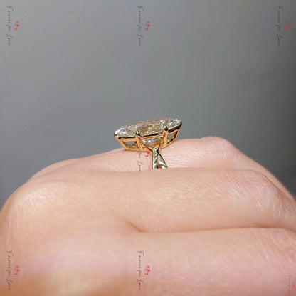 7 Ct Oval Diamond Engagement Ring