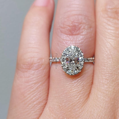 1.5 Ct Oval Diamond Halo Engagement Ring