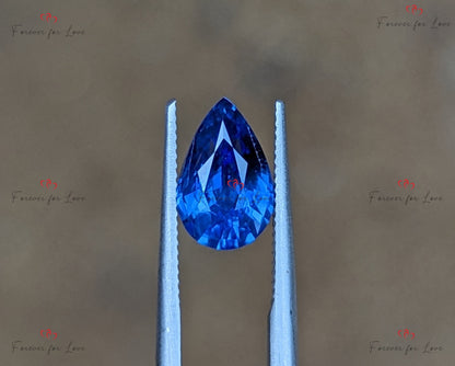 Blauer Birnen-Saphir 2 Karat, natürlicher, unbehandelter, birnenförmiger Edelstein aus Ceylon, 9,7 x 6,2 x 4,5 cm, individuelles Schmuckgeschenk für Sie