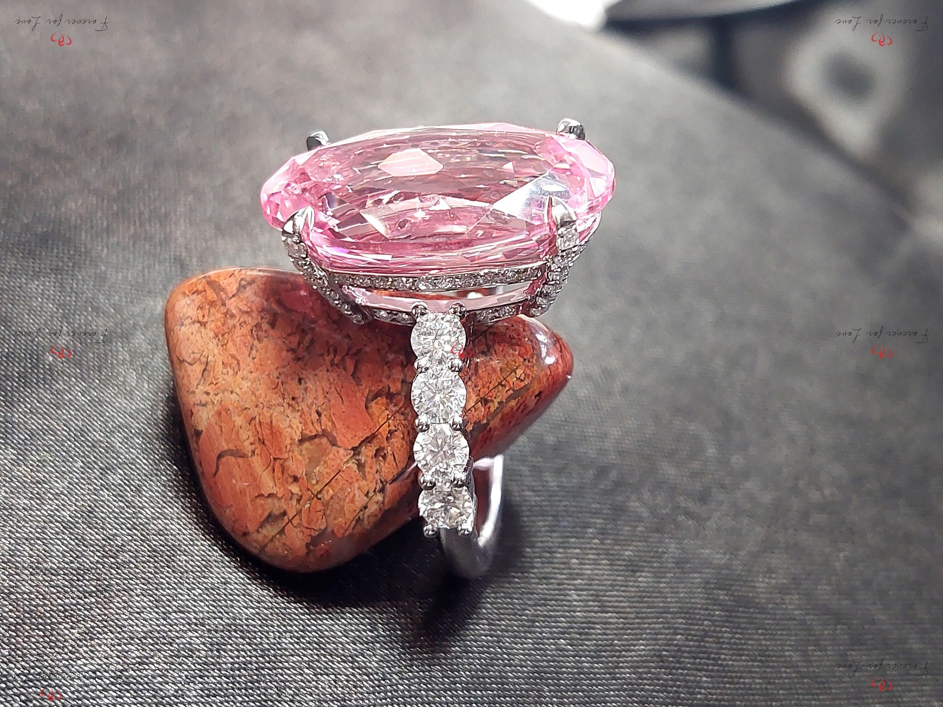 10 Ct Oval Pink Sapphire Engagement Ring