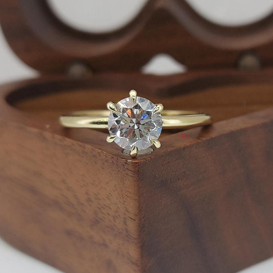 2 Ct Round Diamond Solitaire Engagement Ring