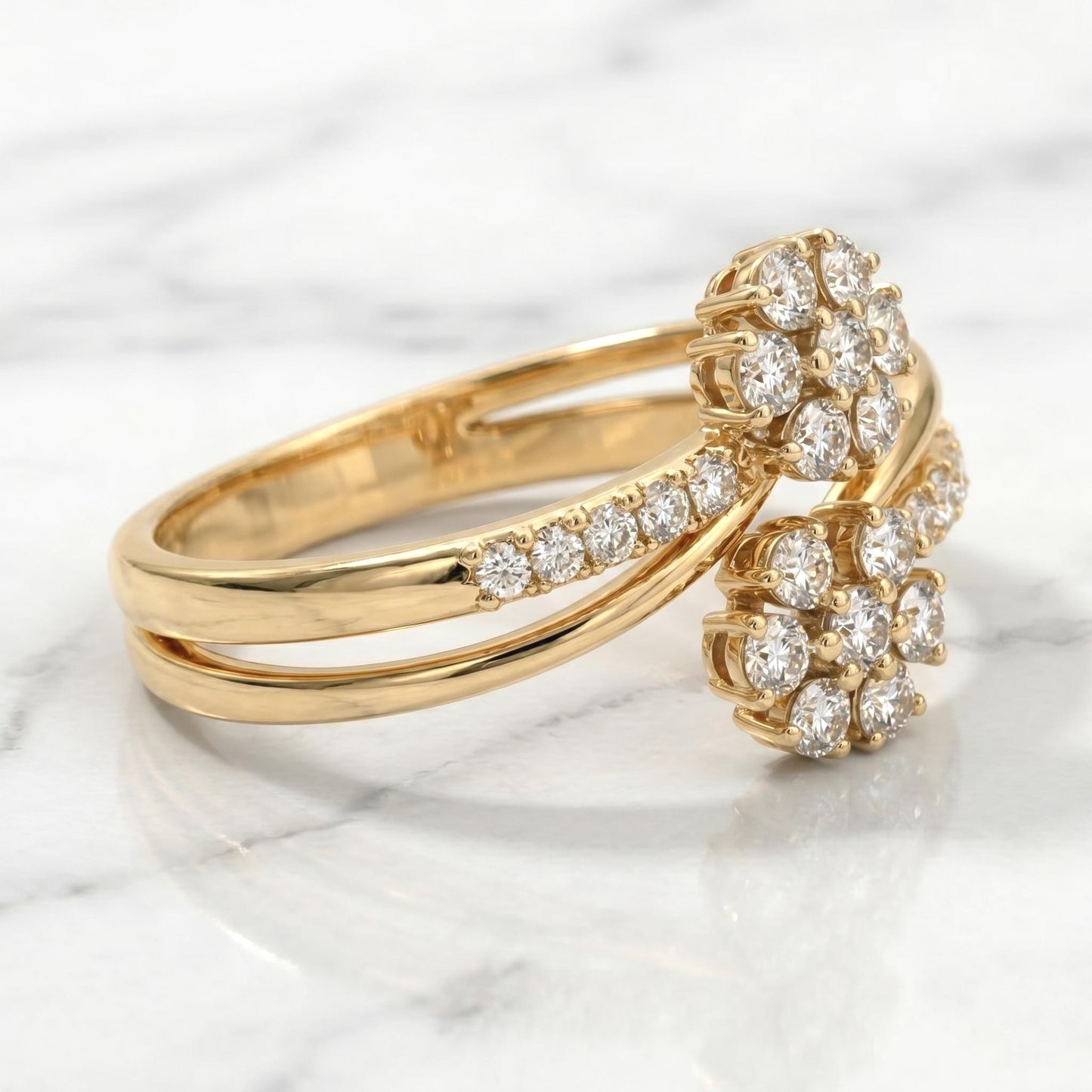 Round Labordiamant Stapelring Round cut Moissanite engagement ring in Gold or Platinum — custom handcrafted by Forever For Love
