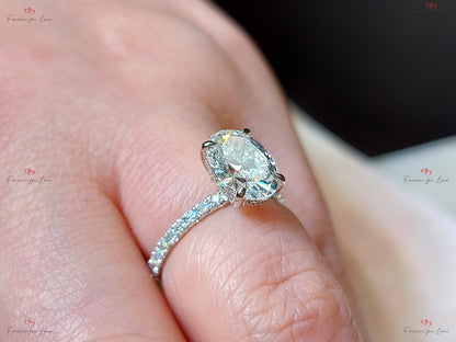 2 Ct Oval Diamond Engagement Ring