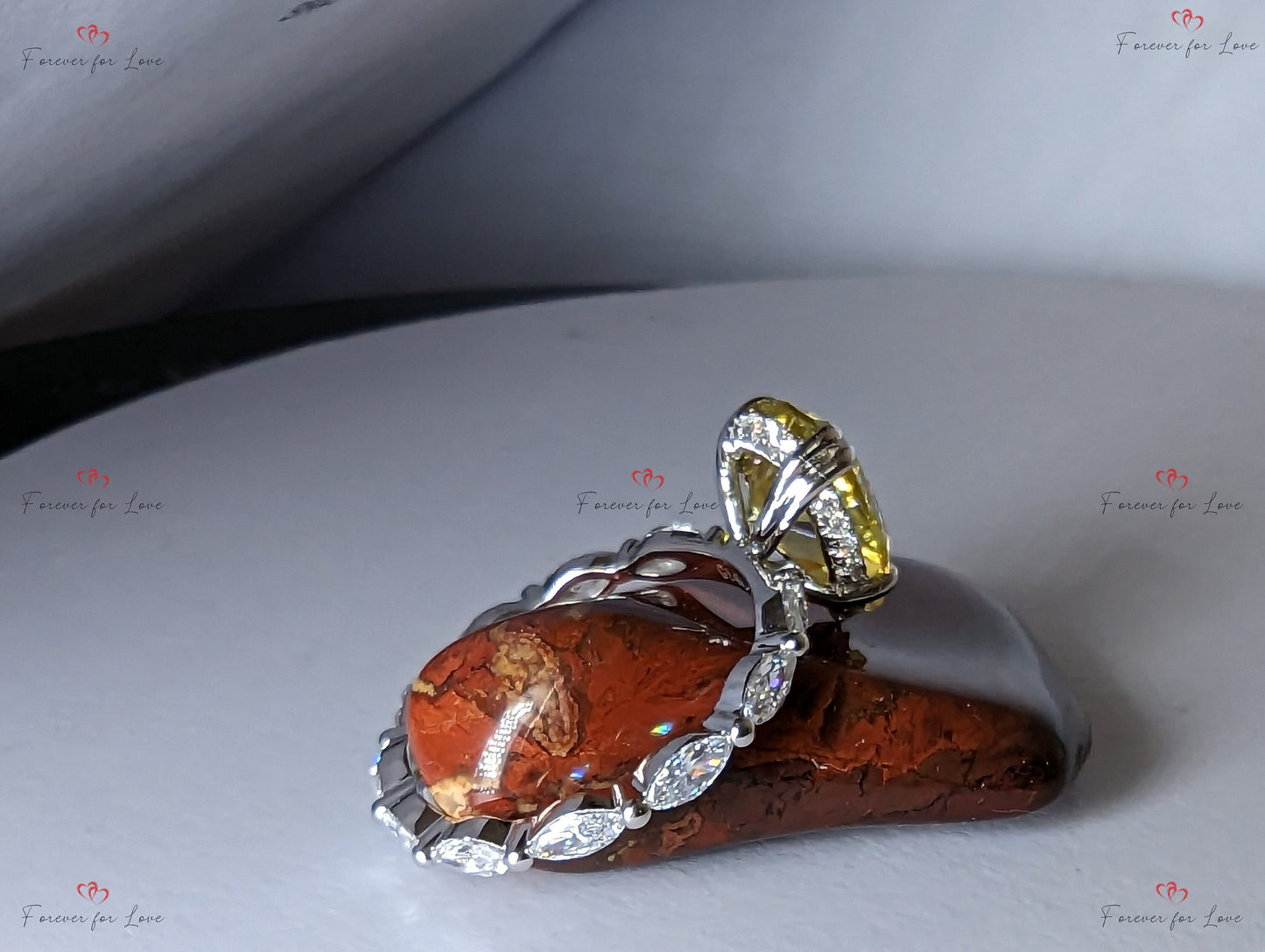 Bague de fiançailles en moissanite poire 4 carats avec anneau marquise Pear cut Moissanite taille brillant engagement ring in Gold or Platinum — custom handcrafted by Forever For Love