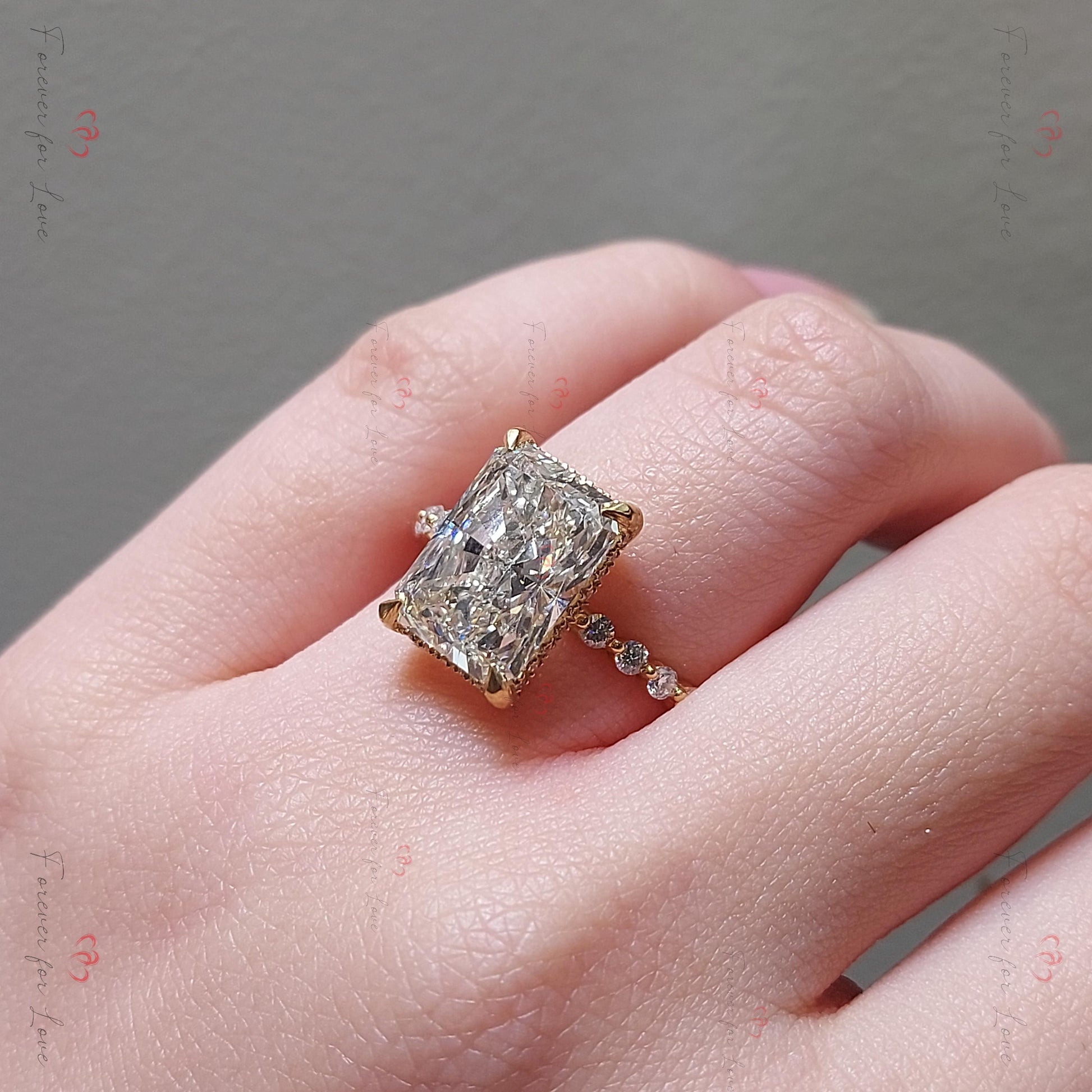 5 Ct IGI Certified Radiant Lab Diamond Solitaire Engagement Ring