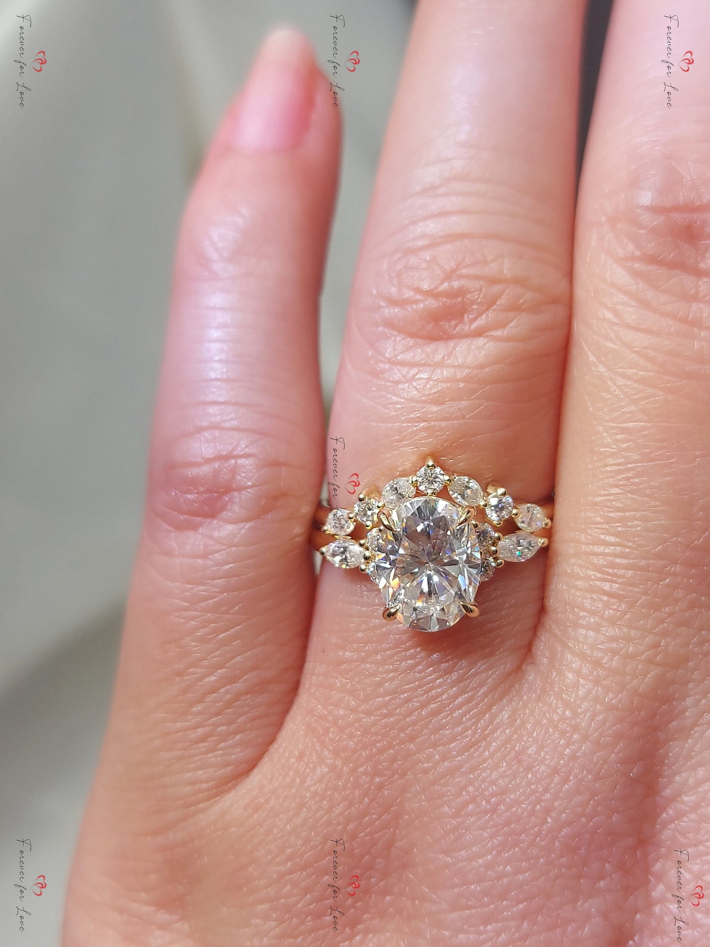 Alliance Éternité Ovale 3 Ct Moissanite Oval cut Moissanite taille brillant engagement ring in Gold or Platinum — custom handcrafted by Forever For Love