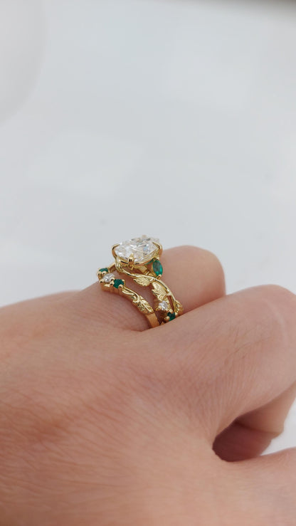 2 Ct Pear Diamond, Moissanite Halo Engagement Ring