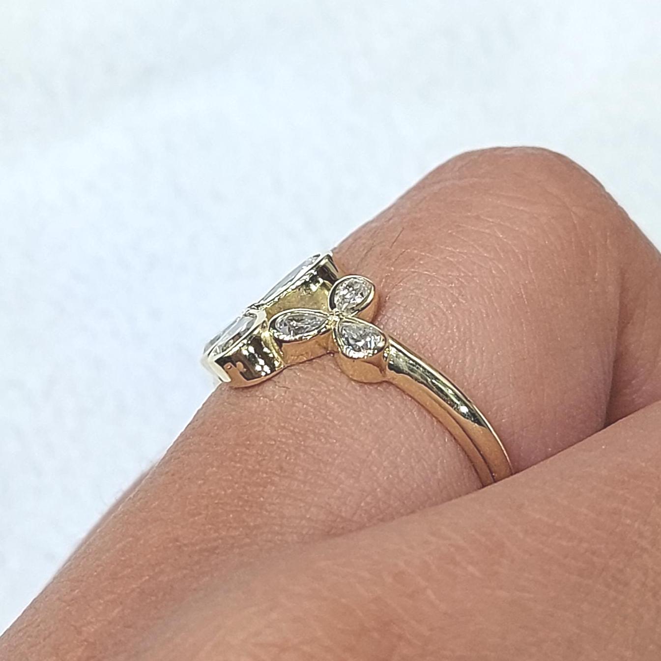 Pear Lab Diamond Ring