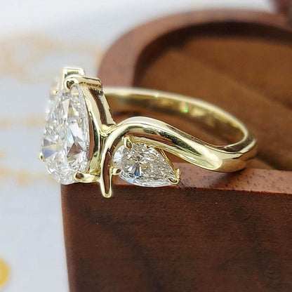 2.2 Ct IGI Certified Pear Lab Diamond Three Stone Ring
