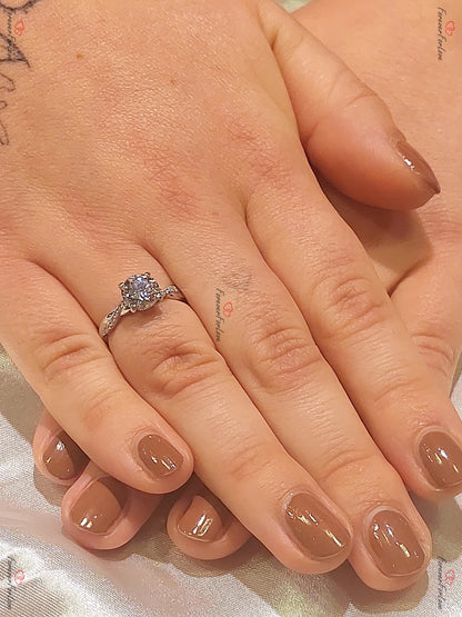 1.5 Ct IGI Certified Round Lab Diamond Solitaire Engagement Ring