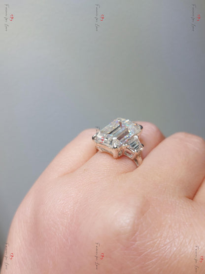 Three Stone Emerald Cut Moissanite Engagement Ring Emerald Cut and Trapezoid Cut Moissanite Ring, Three Stone Wedding Ring Anniversary Ring.