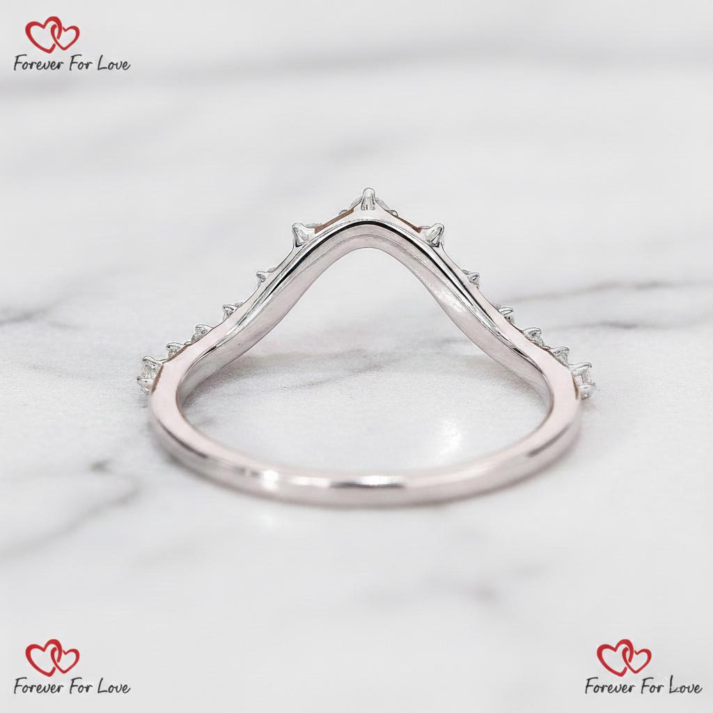 Round Lab Diamond Engagement Ring