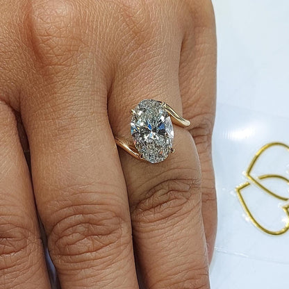 4 Ct IGI Certified Oval Lab Diamond Solitaire Engagement Ring