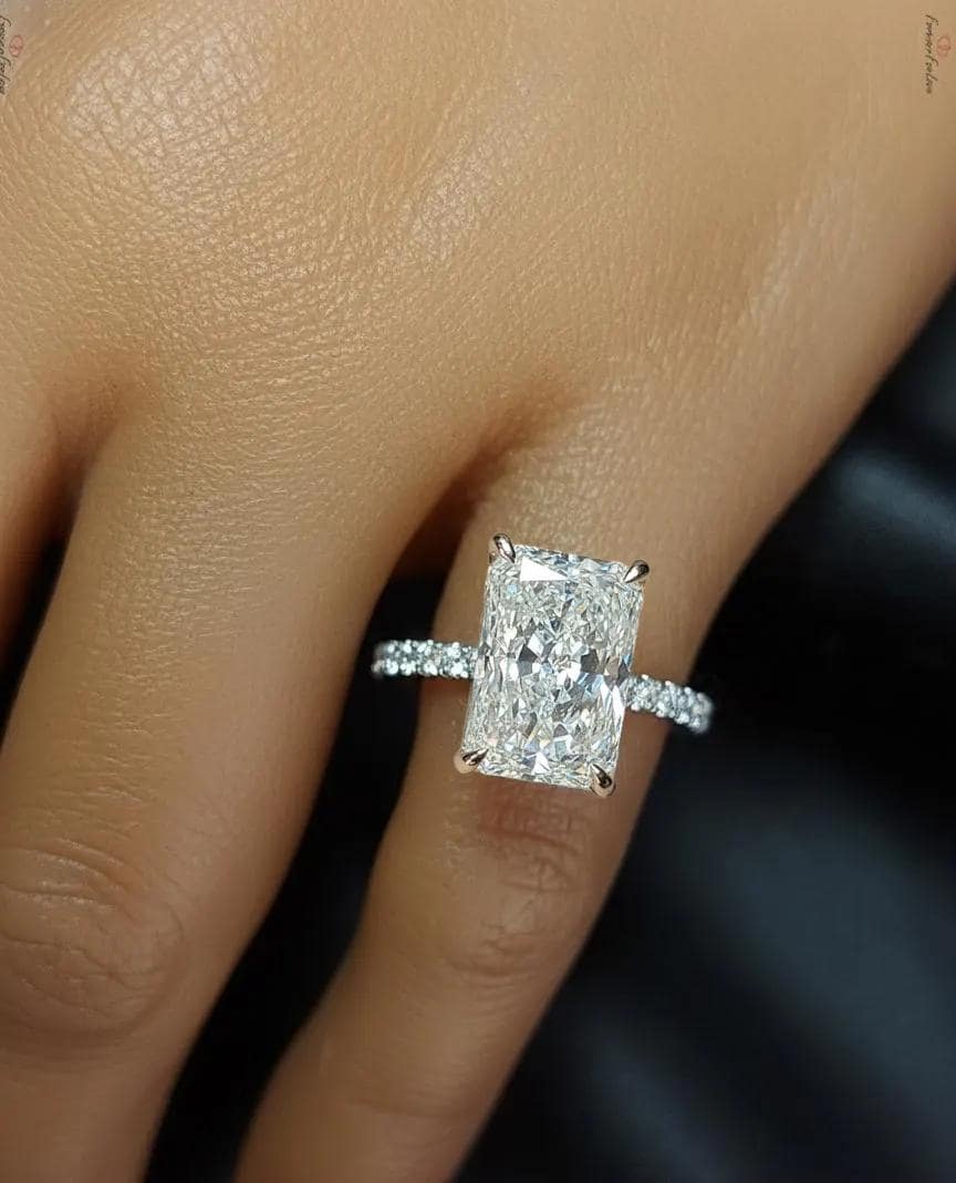 6 Ct IGI Certified Radiant Lab Diamond Halo Ring