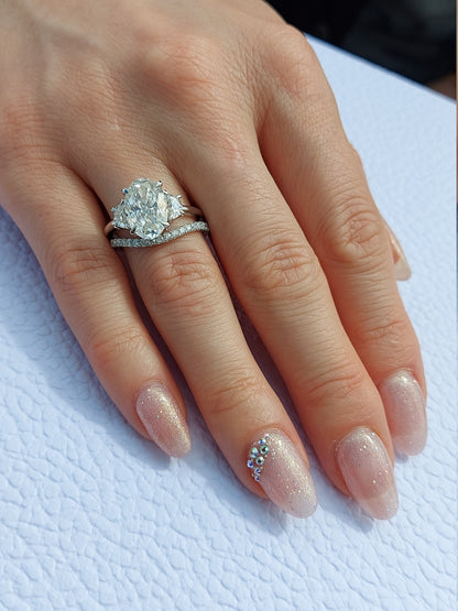 4.6 Ct Oval Moissanite Three Stone Engagement Ring