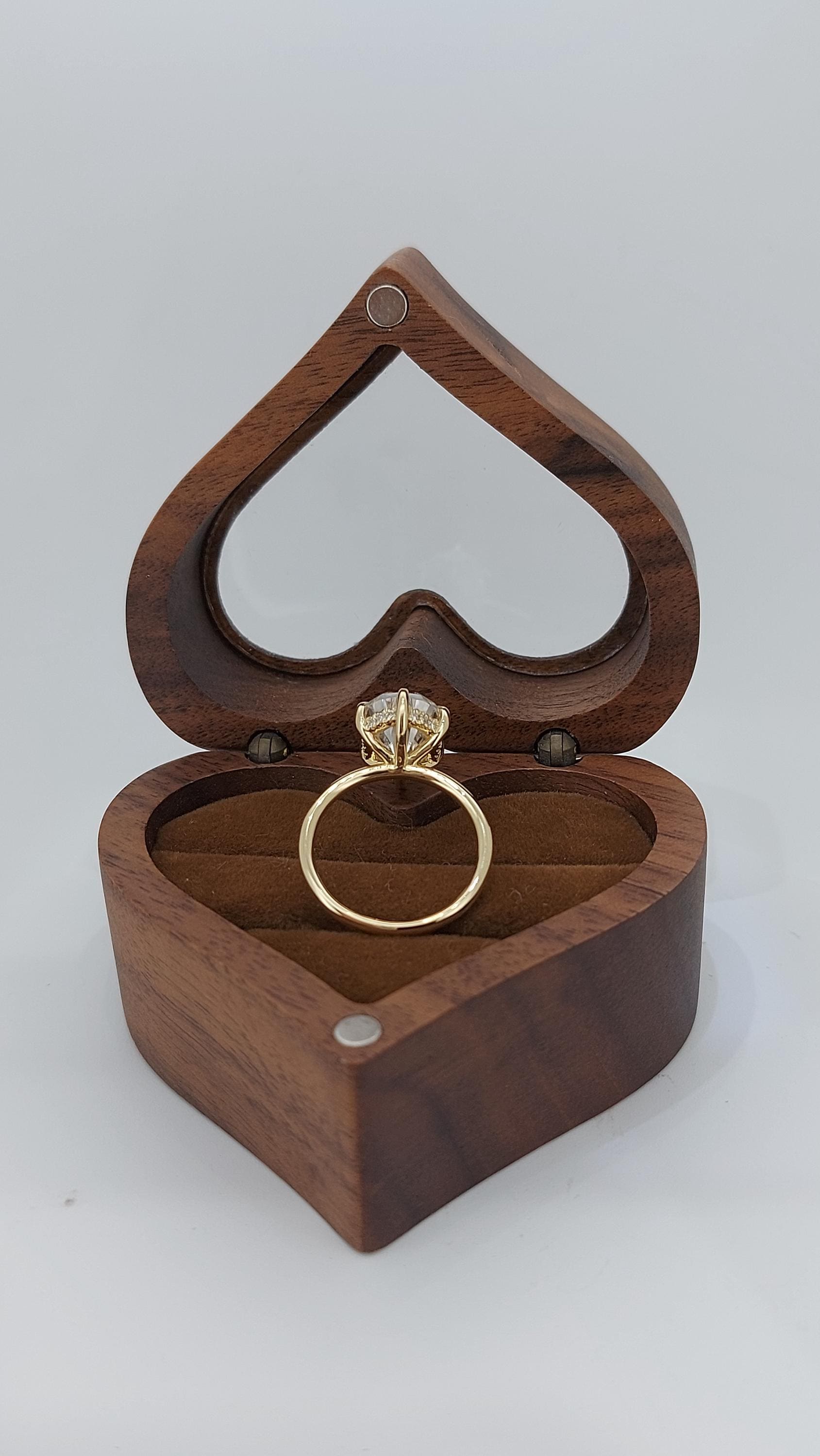 4 Ct Pear Diamond, Moissanite Halo Engagement Ring