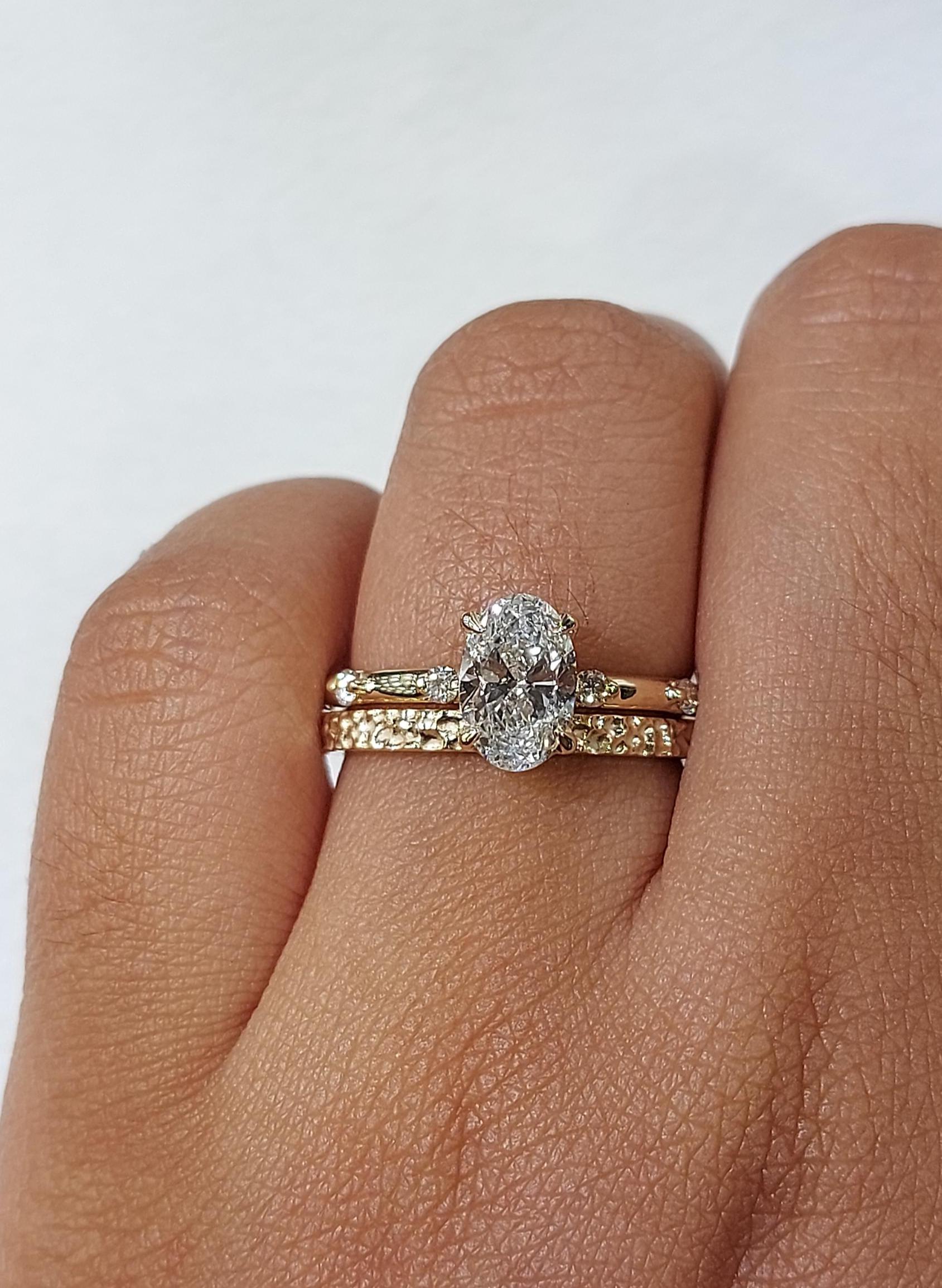 1 Ct IGI Certified Oval Lab Diamond Solitaire Engagement Ring