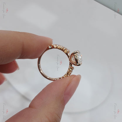 3 Ct IGI Certified Oval Diamond Engagement Ring