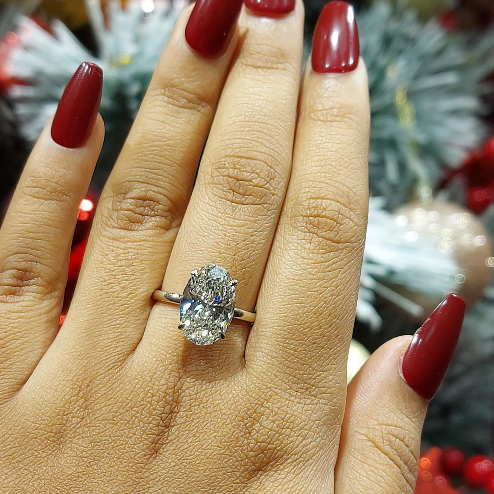 4 Ct IGI Certified Oval Lab Diamond Solitaire Engagement Ring