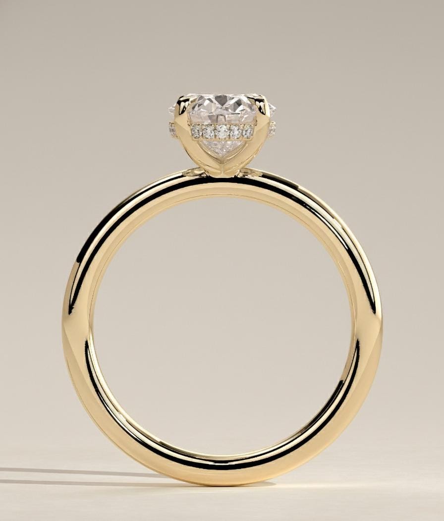 2,8 Karat ovaler Moissanit-Verlobungsring mit verstecktem Halo Oval cut Moissanite engagement ring in 935er Argentium Silber — custom handcrafted by Forever For Love