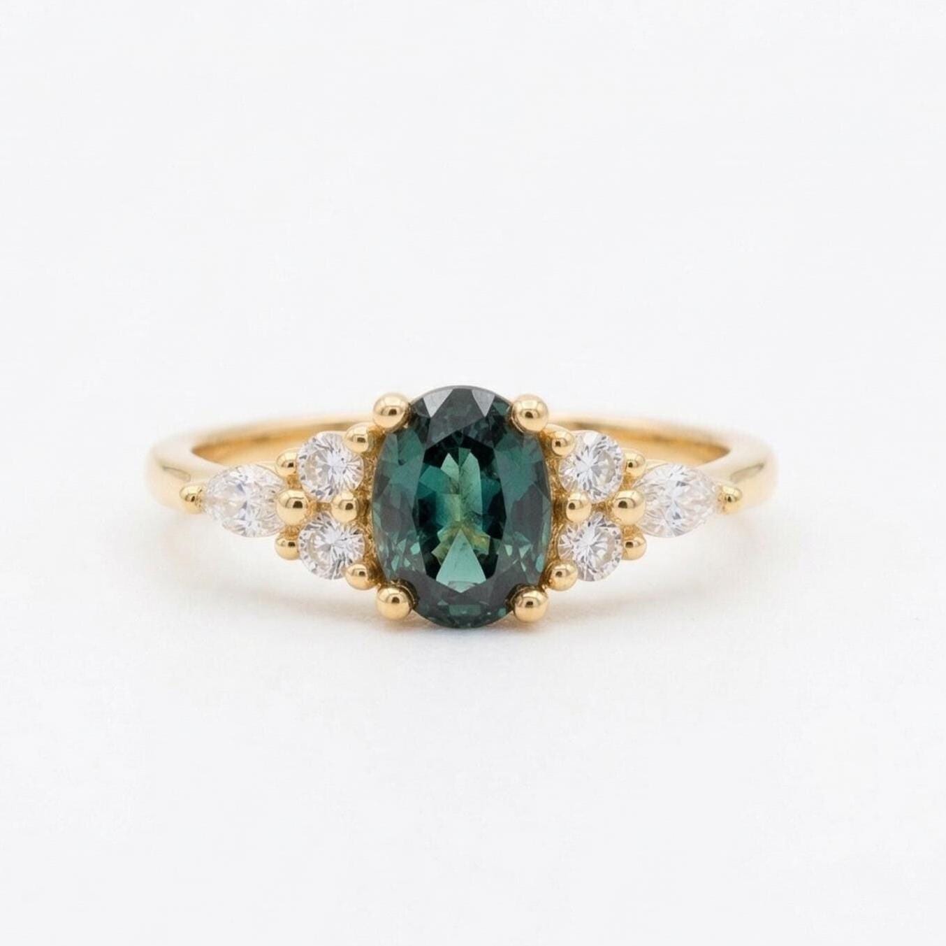 Bague de fiançailles ovale 1,5 carat avec diamant vert et saphir Oval cut Moissanite engagement ring in Gold or Platinum — custom handcrafted by Forever For Love