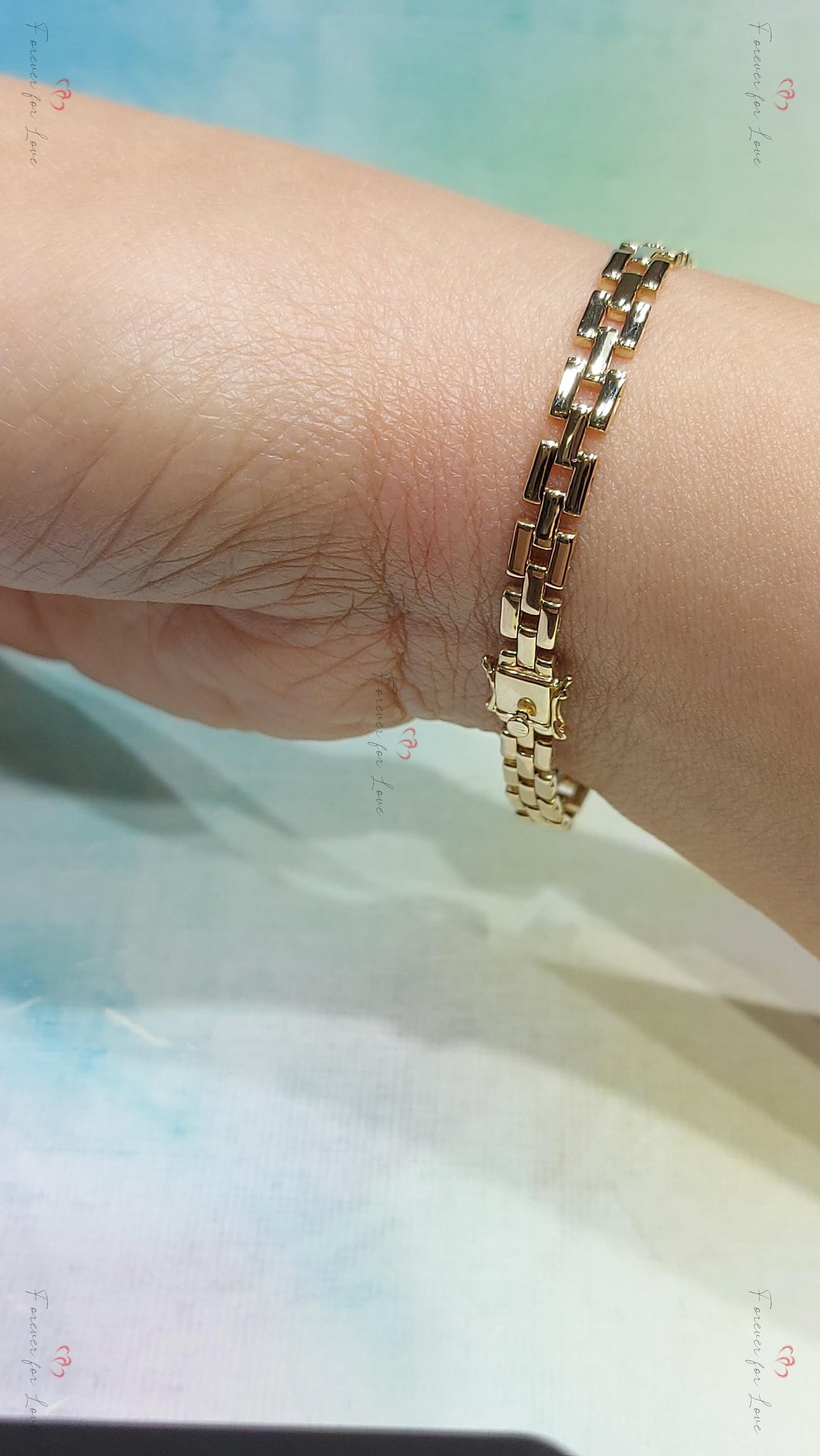 14k Gold 3mm italienisches Schlangenketten-Armband | Fischgrät-Armband, flaches Ketten-Armband, Stapelarmband, schicker Schmuck, Abschlussgeschenk für sie Moissanite engagement ring in Gold or Platinum — custom handcrafted by Forever For Love