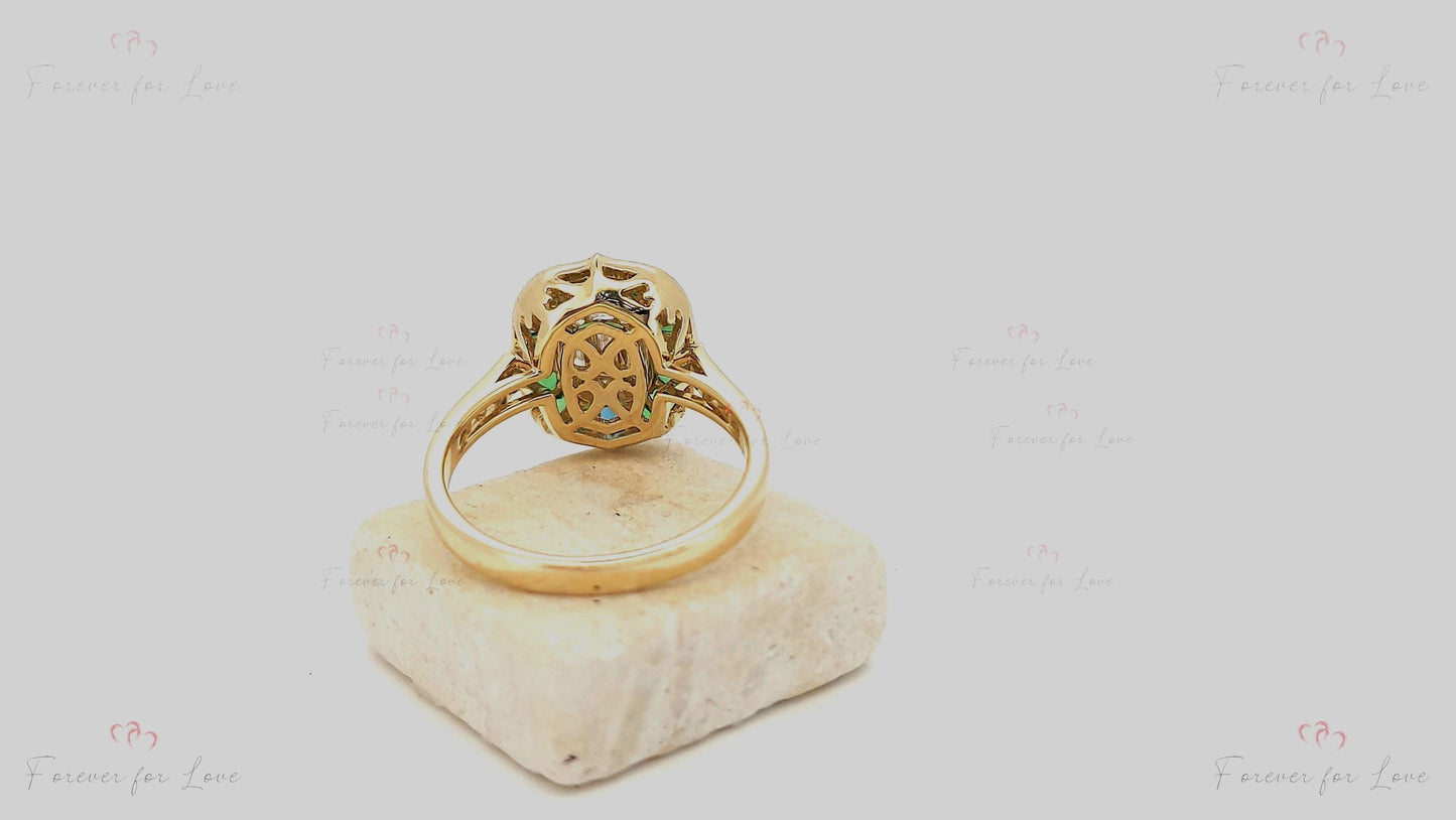 Bague de fiançailles solitaire à diamant de laboratoire taille émeraude ou moissanite Emerald cut 1Ct Moissanite taille brillant engagement ring in Gold or Platinum — custom handcrafted by Forever For Love