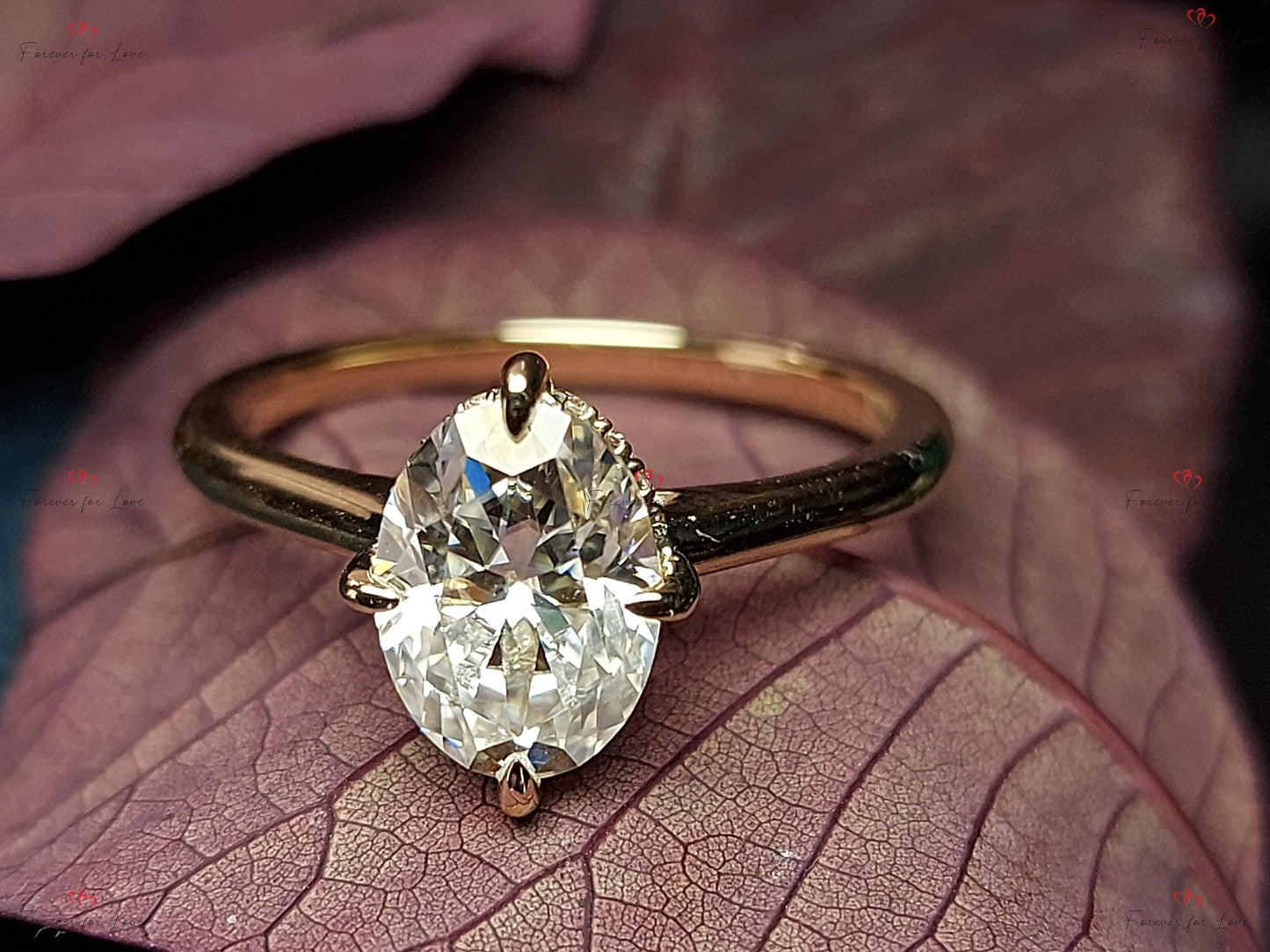Bague de fiançailles solitaire ovale en moissanite Oval cut 1Ct Moissanite taille brillant engagement ring in Gold or Platinum — custom handcrafted by Forever For Love