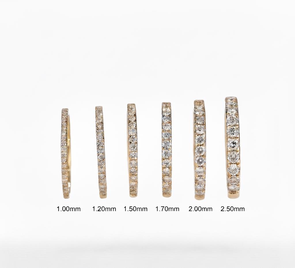Bague demi-éternité en diamants ronds de laboratoire Round cut Moissanite taille brillant engagement ring in Gold or Platinum — custom handcrafted by Forever For Love