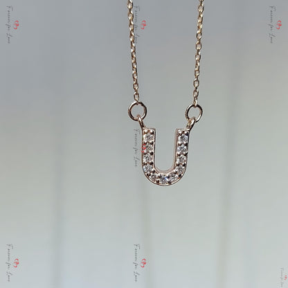 Anfangskette, 14k Gelbgold, zierlicher minimalistischer Diamantanhänger, Echte Diamantbuchstaben Damenkette, Geburtstagsgeschenk für sie.